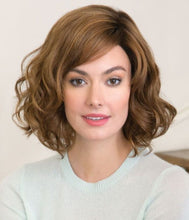 Load image into Gallery viewer, Reign by Amore