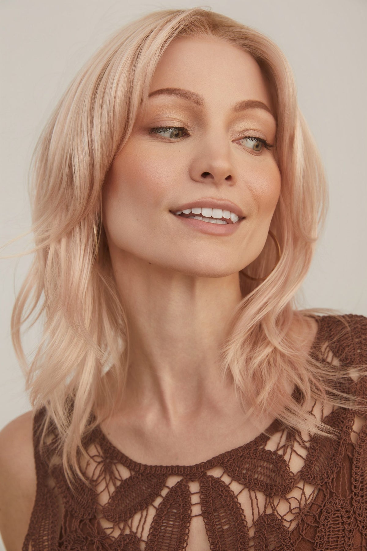 Alicia | Lace Front Mono Part Synthetic Wig