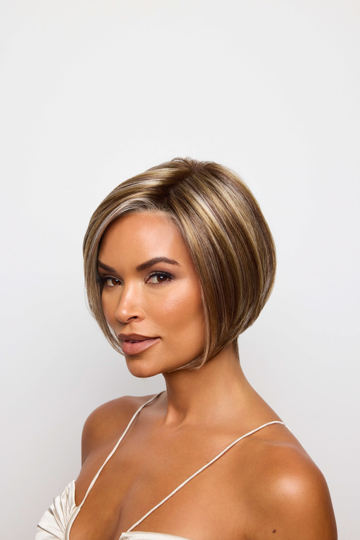 Beau | Lace Front Mono Part Synthetic Wig