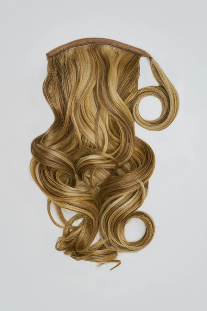 easiPony Medium Wavy HD | Heat-Friendly Synthetic Hairpiece