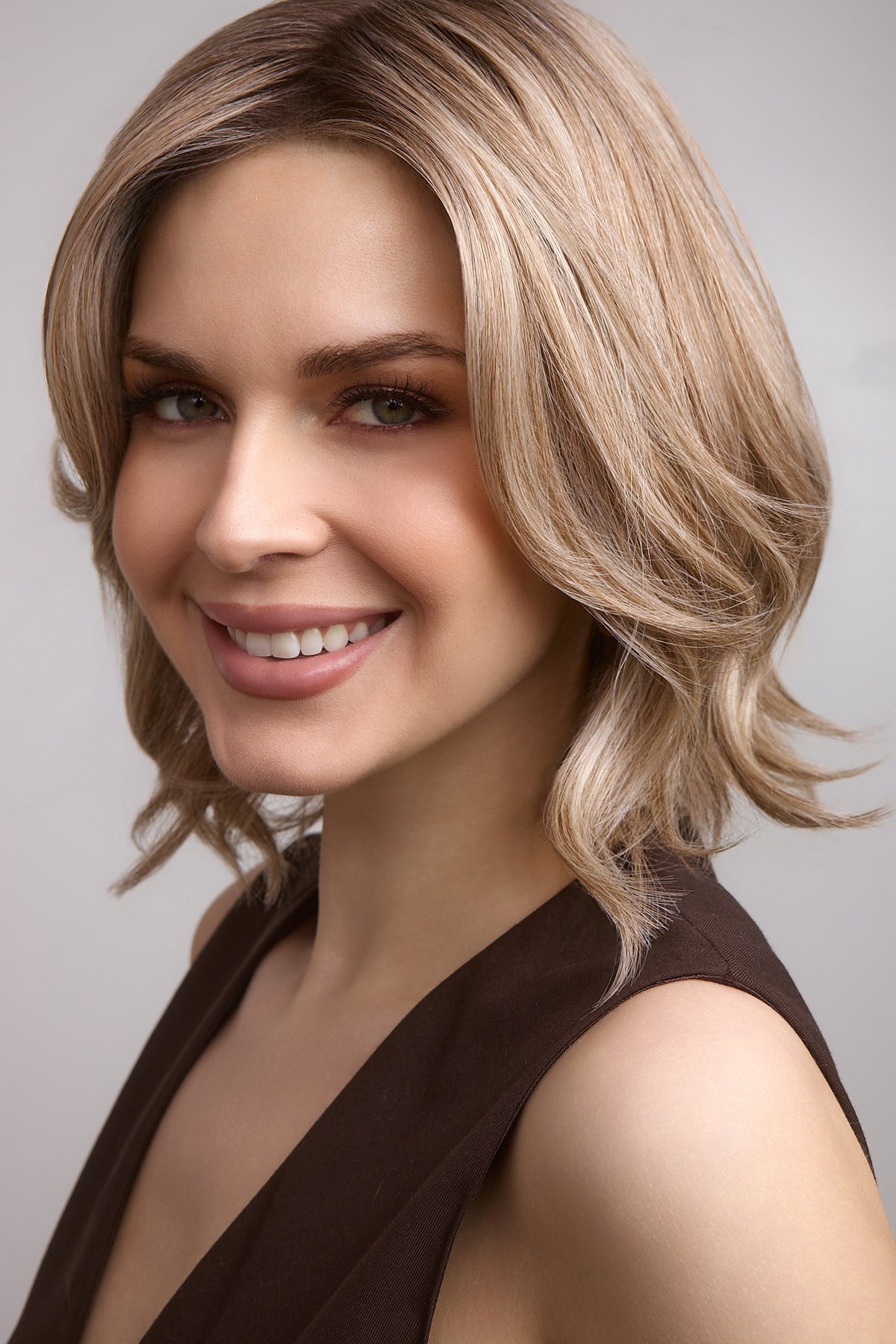 Farren | Lace Front Monofilament Heat-Friendly Synthetic Wig (100% Hand-Tied)