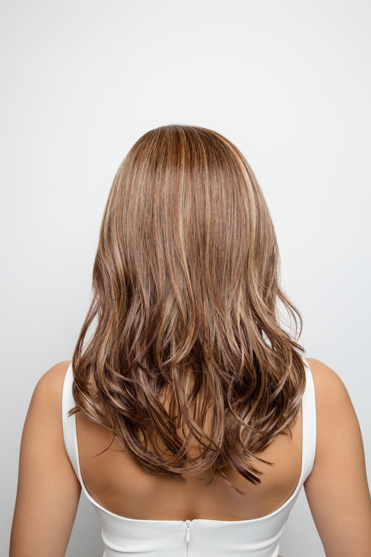 Leoni | Lace Front Mono Part Heat-Friendly Synthetic Wig