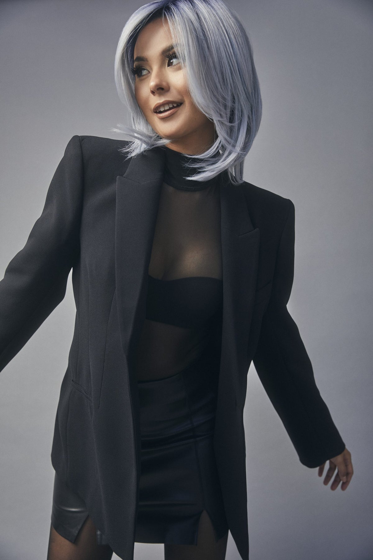 Luxe Sleek | Lace Front Mono Part Heat-Friendly Synthetic Wig