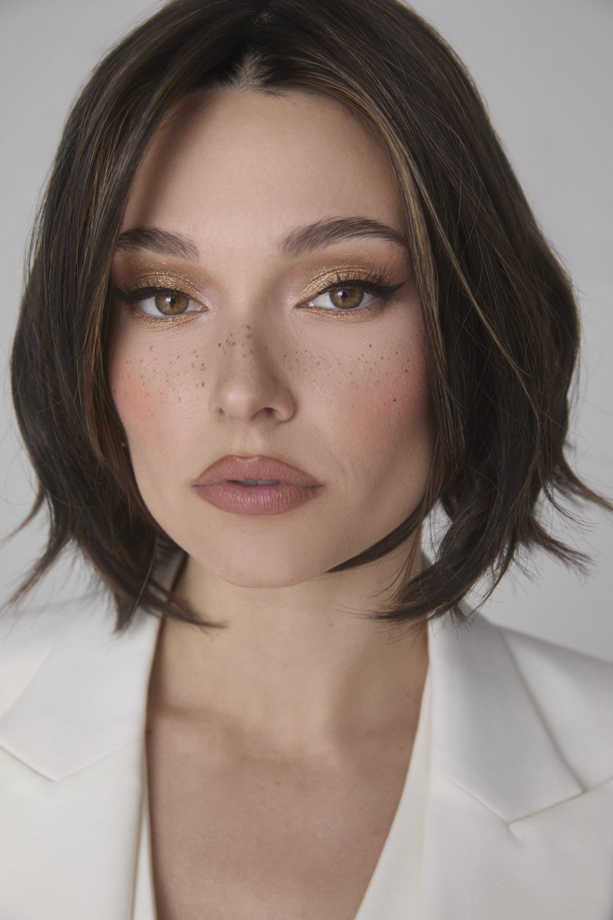 Mira | Lace Front Monofilament Heat-Friendly Synthetic Wig (100% Hand-Tied)