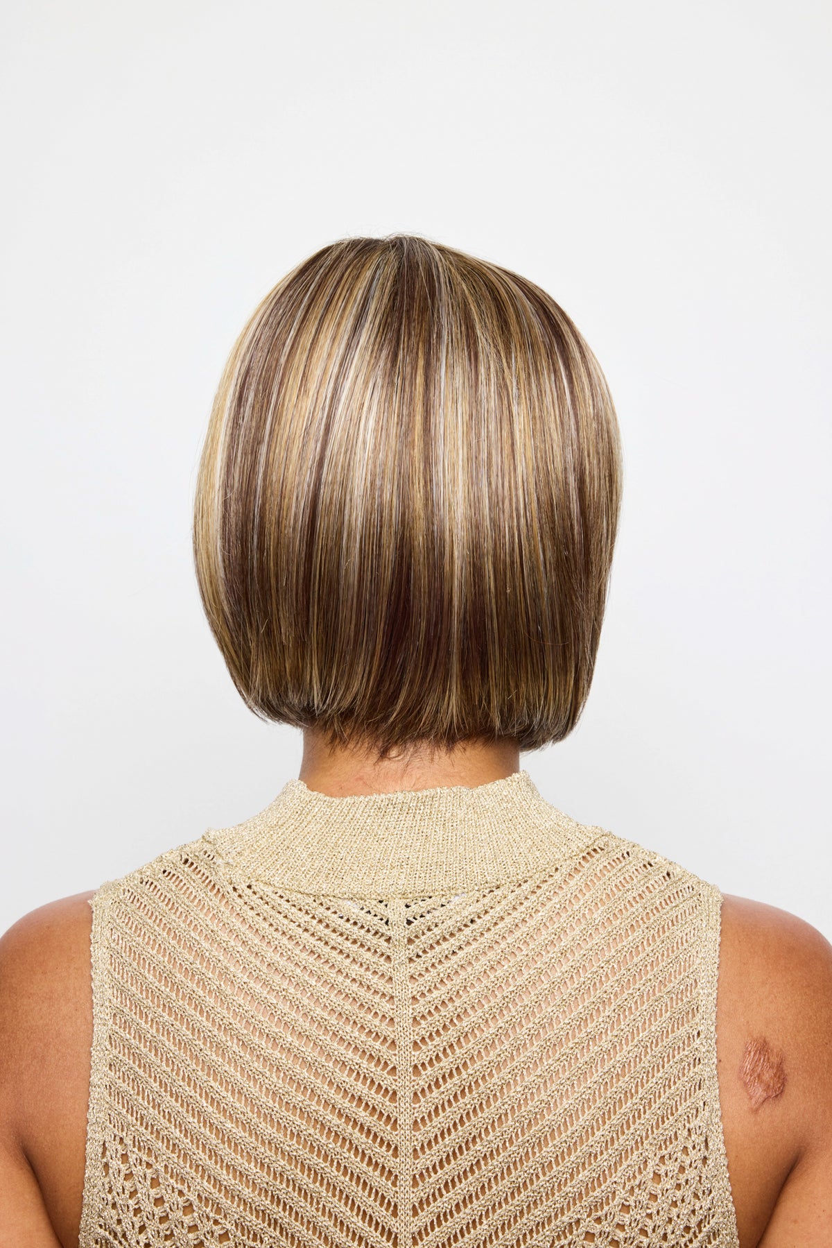Wynn | Lace Front Mono Part Synthetic Wig