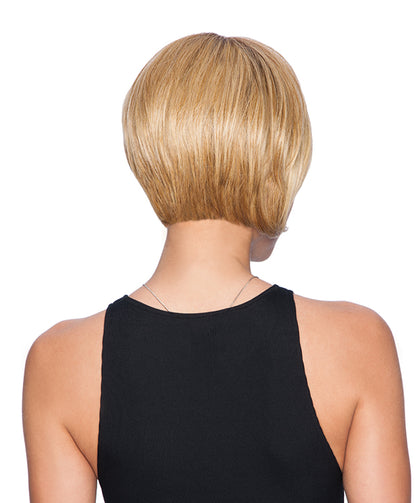LAYERED BOB by Hairdo