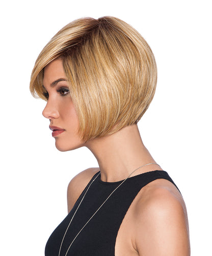 LAYERED BOB by Hairdo